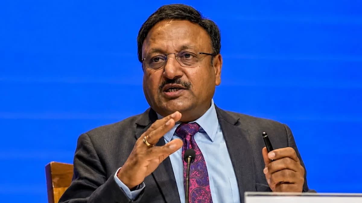 HDFC Bank's New Chairman Isn't a Banker — Here's Why That Matters