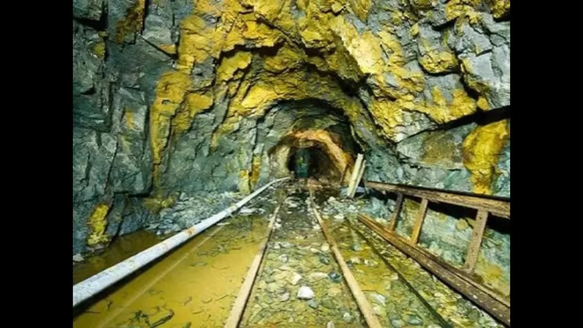 Bharat Gets Its First Private Gold Mine, But Will Swarnagiri Really Cut Gold Imports?