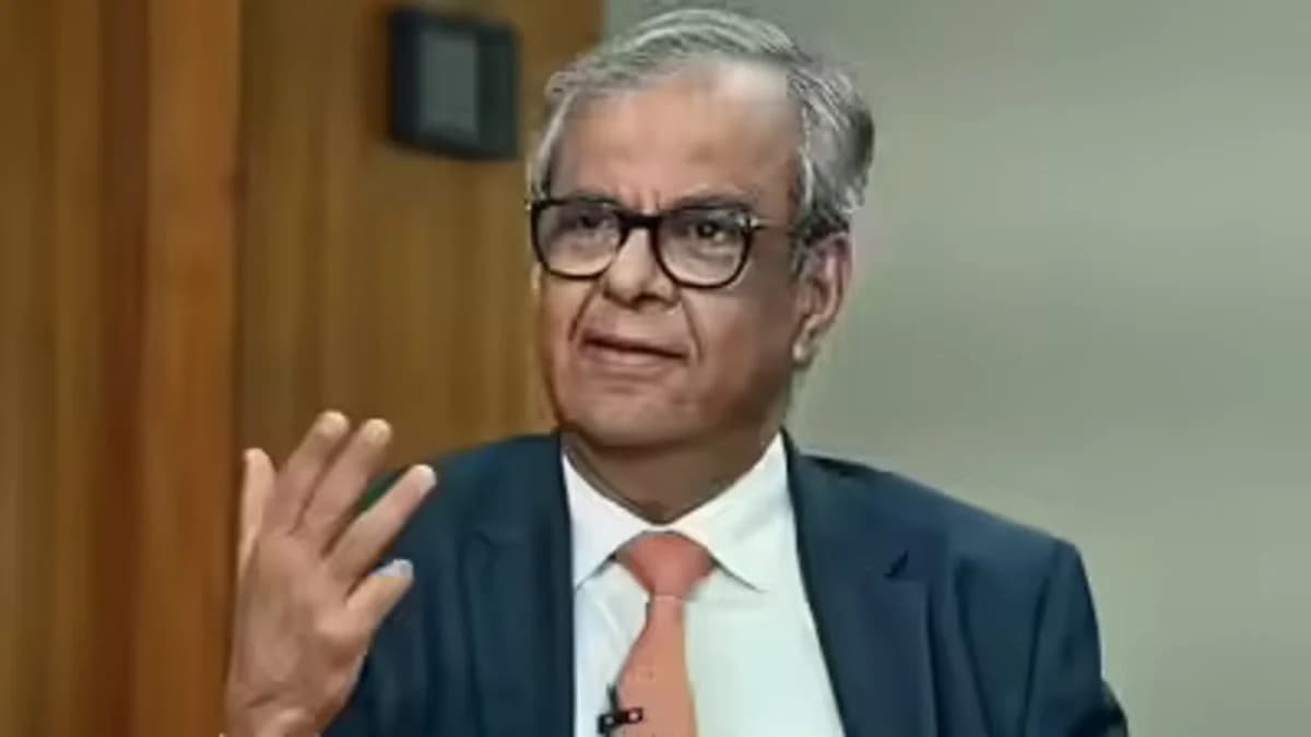 Kotak Mahindra Bank CEO Vaswani Eyes India's Top Banking Throne