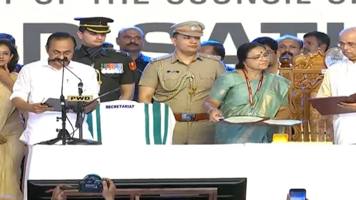 Kerala Government Oath Ceremony LIVE: V D Satheesan Takes Oath as CM, 20 Ministers to Join Cabinet