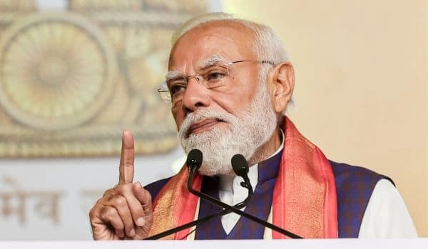 PM Modi Urges Indians to Avoid Gold, Save Fuel Amid Iran-US War: What It Means for India